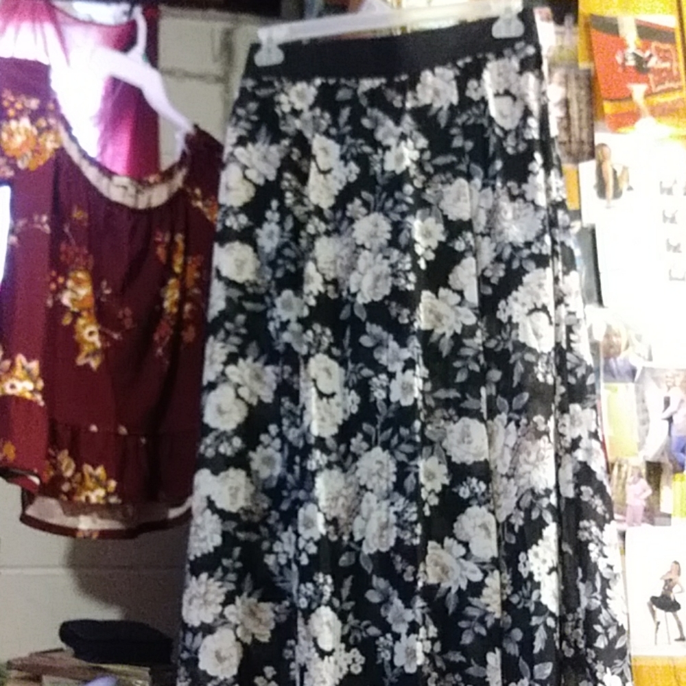 New with tags Torrid maxi with shorts.